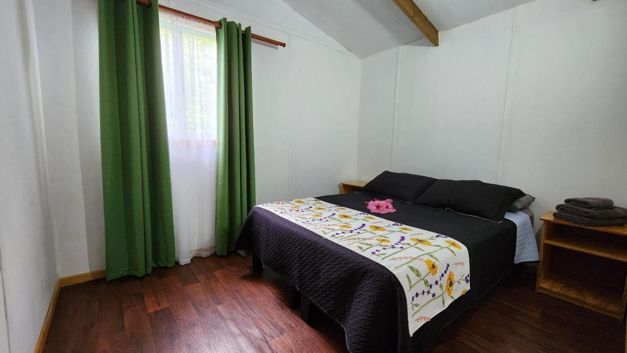 Cabanas Manuto Ханга Роа Екстериор снимка