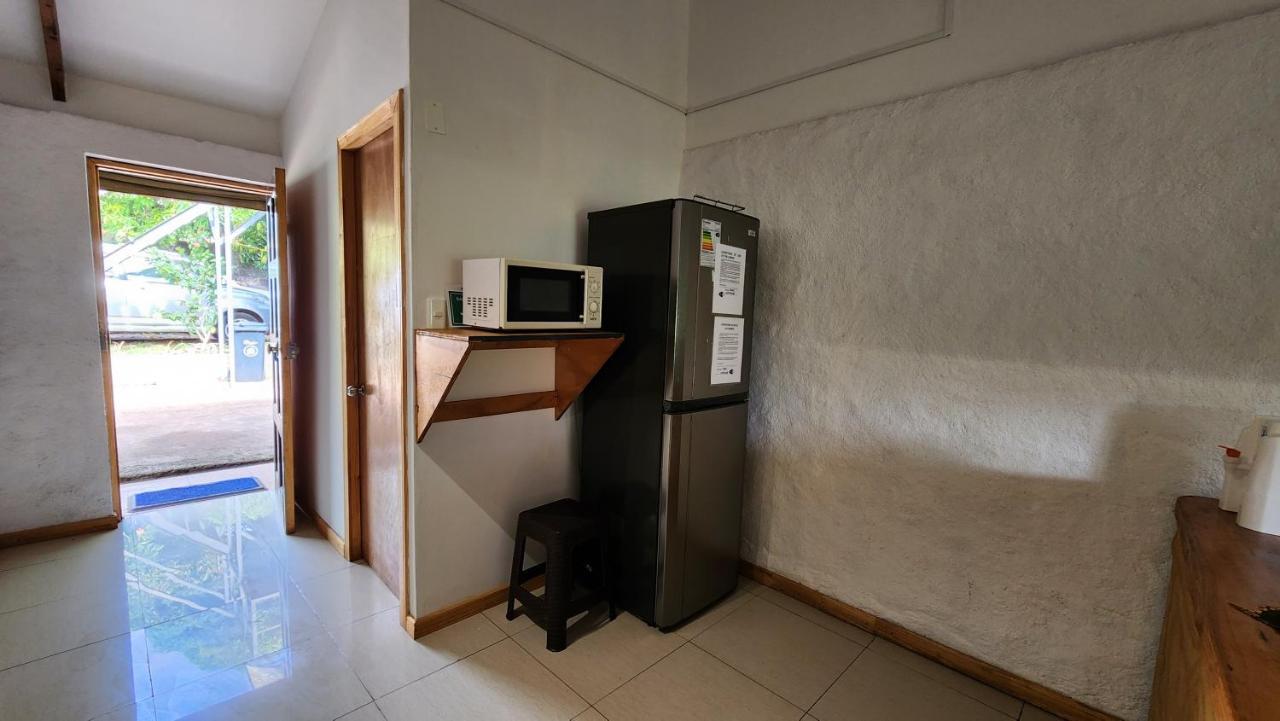 Cabanas Manuto Ханга Роа Екстериор снимка