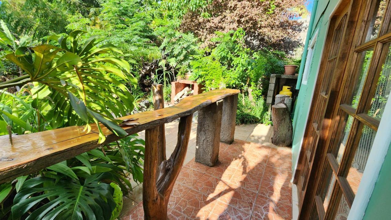 Cabanas Manuto Ханга Роа Екстериор снимка